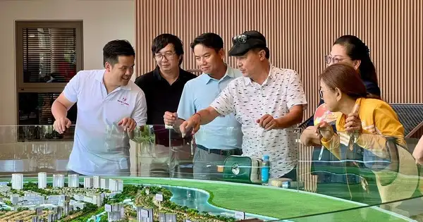 Ecopark, Nam Long, Vinhomes, Prodezi.... đồng loạt ra hàng, thị trường phía Tây Tp.HCM bùng nổ giao dịch